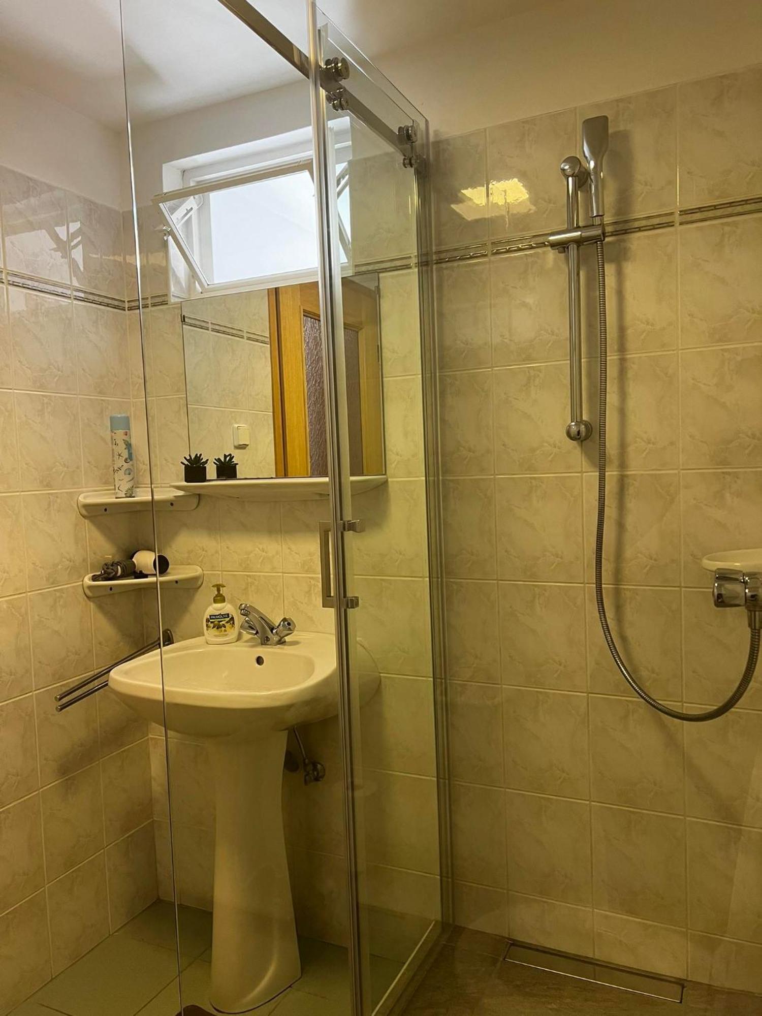 Apartment Revesz Harkan Exterior foto