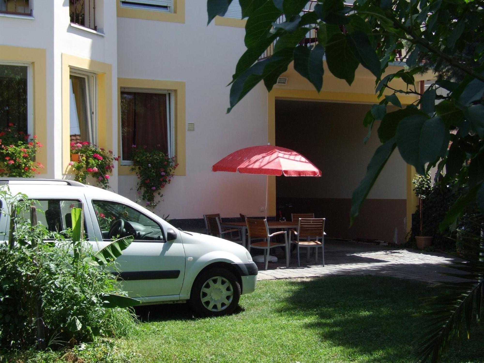Apartment Revesz Harkan Zimmer foto